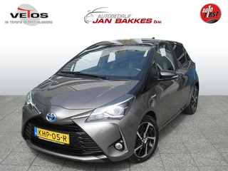 Toyota Yaris Hybrid Bi-Tone panorama 28.000 km