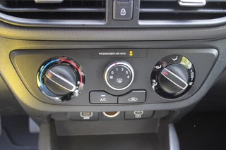 Hyundai i10 Hyundai i10 1.0 Comfort 5-zits Carplay/Airco 