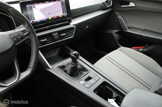 SEAT Leon Seat Leon Sportstourer 1.5 TSI Style Launge Edition 130 PK, Digital dashboard, Trekhaak, Adaptief cruise, Camera, Parkeer assistent, App connect, Pdc voor -achter, Full led, Clima, Navi, 17 inch Lmv. - afbeelding nr 36
