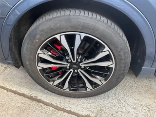 Ford Kuga Ford Kuga 2.5 PHEV ST-Line X | Panoramadak | Trekhaak afneembaar | 19 inch + rode remklauwen | Winter Pack | Adaptive cruise control | Camera | Dodehoeksensoren  | Head up Display | Adaptive LED - afbeelding nr 3