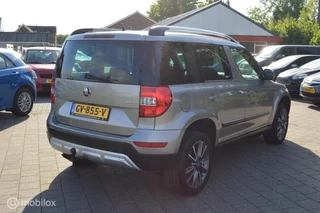 Škoda Yeti Skoda Yeti 1.2 TSI Greentech Ambition - afbeelding nr 2