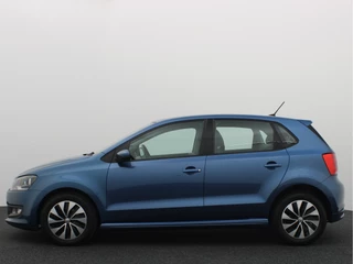 Volkswagen Polo AUTOMAAT / CAMERA / CARPLAY / NAVI / DAB+ / PDC / BLUETOOTH / CRUISE / NL-AUTO - afbeelding nr 2