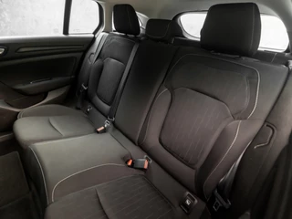 Renault Mégane Estate 141Pk Automaat (APPLE CARPLAY, VIRTUAL COCKPIT, NAVIGATIE, CLIMATE, GETINT GLAS, SPORTSTOELEN, TREKHAAK, PARKEERSENSOREN, CRUISE, NIEUWSTAAT) - afbeelding nr 14