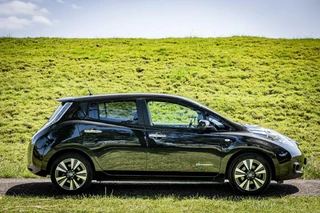 Nissan Leaf Nissan LEAF Tekna 30 kWh | Nap | Vol opties | Camera | Leer - afbeelding nr 14