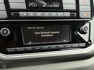 Volkswagen up! Volkswagen Up! 1.0 BMT high up! Stoelverwarming Cruise Control DAB Climate Control 16” PDC - afbeelding nr 19