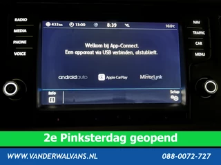 Volkswagen Crafter Volkswagen Crafter 2.0 TDI 140pk Automaat L4H3 L3H2 RIJKLAAR Euro6 Airco | Navigatie | Cruisecontrol | Camera apple carplay, android auto, parkeersensoren, bijrijdersbank, 270 gr. achterdeuren - afbeelding nr 8