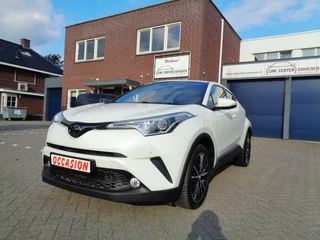 Toyota C-HR Toyota C-HR 1.2 Executive/ Camera/ Navi/ Led/ 18''/ Leder/ PDC - afbeelding nr 22