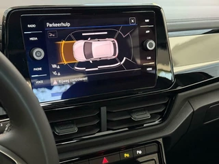 Volkswagen T-Roc Volkswagen T-Roc 1.5 TSI R-Line Edition Aut*Pano*Matrix*Navi - afbeelding nr 20