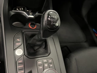 BMW 2 Serie BMW 2 Serie Gran Coupé 218i Executive Edition / Navi / Climate / Cruis.c / - afbeelding nr 14