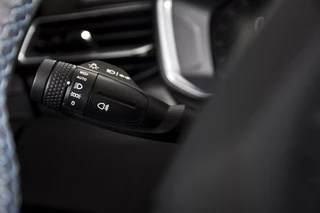 Lynk & Co 01 | 360 Camera | 7.4 kWh boordlader | Donkere hemel | S/K-panodak | Adapt. Cruise | Memory | Elek. klep | LM 20