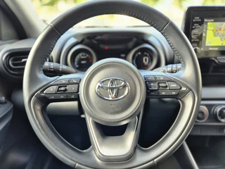 Toyota Yaris Toyota Yaris 1.5 VVT-i Dynamic Navigatie, Apple/Android, Camera, Cruise , All-in Rijklaarprijs - afbeelding nr 6