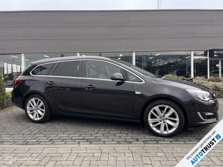 Opel Astra Opel Astra Sports Tourer 1.4 Turbo Sport + Xenon Leer - afbeelding nr 2