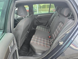 Volkswagen Golf / Apple CarPlay / Stoelverwarming / ACC - afbeelding nr 14