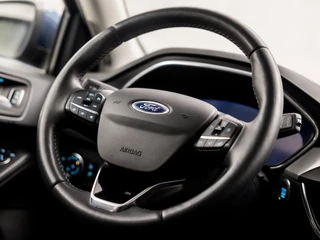 Ford Focus Ford Focus Wagon 1.0 EcoBoost Titanium X Automaat (VIRTUAL COCKPIT, APPLE CARPLAY, GROOT NAVI, STUUR/STOELVERWARMING, BANG&OLUFSEN, CAMERA, TREKHAAK, SPORTSTOELEN, ELEK ACHTERKLEP, KEYLESS, GETINT GLAS, NIEUWSTAAT) - afbeelding nr 19