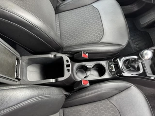 Jeep Compass Jeep COMPASS 1.3T Limited Cruise control Climate control Keyless Navigatie Apple carplay Android - afbeelding nr 37