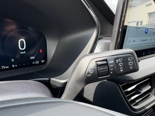 Ford Kuga Ford Kuga 2.5 PHEV ST-Line X 243pk | Driver Assistance Pack | Winterpack | Wegklapbare Trekhaak | 19 inch Licht metalen velgen - afbeelding nr 26