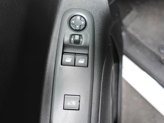 Opel Combo Opel Combo 130pk L1 Sport Edition Automaat Airco Navi Trekhaak Parkeersensoren Cruise - afbeelding nr 10