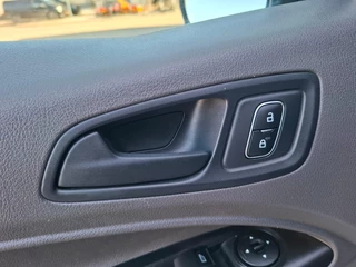 Ford Transit Connect Ford Transit Connect 1.5 EcoBlue L1 Trend AIRCO / CRUISE CONTROLE / TREKHAAK / EURO 6 - afbeelding nr 19