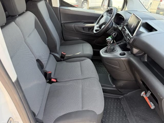 Citroën Berlingo Citroën Berlingo 1.5 BlueHDI 102PK EURO6 Navigatiesysteem/cruise control - afbeelding nr 30