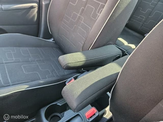 Kia Venga Kia Venga 1.6 CVVT World Cup Edition - afbeelding nr 25