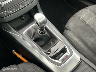 Peugeot 308 Peugeot 308 SW 1.2 PureTech Allure Pano*Cruise*Navi*Clima*PDC - afbeelding nr 19