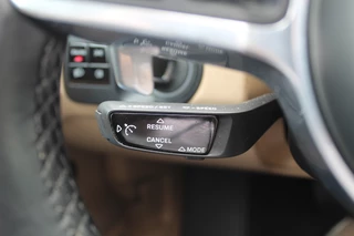 Porsche Cayenne Porsche Cayenne 3.0 E-Hybrid / Panoramadak / 360Camera / Luchtvering / 21'' / Softclose / Keyless / Sportchrono / Stuurverwarming / Stuurverwarming / DAB / Stoelverwarming / ACC - afbeelding nr 31