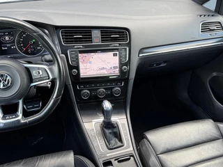 Volkswagen Golf Volkswagen Golf 1.4 TSI GTE Pano - Leder - Led - Camera - Stoelverwarming - afbeelding nr 21