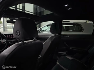 Volkswagen Polo Volkswagen Polo 2.0 TSI GTI Panorama/Keyless/Virtual/Beats - afbeelding nr 52