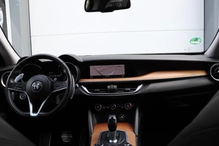 Alfa Romeo Stelvio Alfa Romeo Stelvio 2.0 T Q4 280PK FIRST EDITION/PANO/STOEL.STUUR.VERW/KEYLESS - afbeelding nr 9