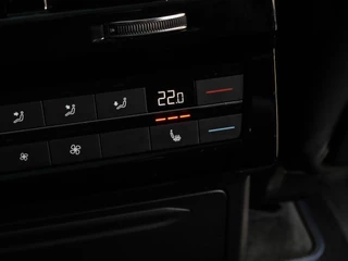 Volkswagen Touareg | BLACK STYLE | PANORAMADAK | LEDER | HEAD-UP | KEYLESS | MASSAGE | VENTILATIE | - afbeelding nr 117