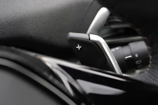 Peugeot 5008 | Black Pack | Adaptieve Cruise | 7-Persoons | Led | BLIS | Navigatie - afbeelding nr 17