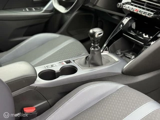 Peugeot 2008 Peugeot 2008 1.2 PT. Allure | Carplay | 3-D CP. | stoelverw. - afbeelding nr 13
