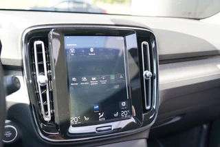 Volvo XC40 Volvo XC40 1.5 T5 Twin Engine Inscription - Panoramisch schuif/kanteldak - Stoelverwarming - Parkeercamera - Standkachel met timer - Adaptieve cruise control met BLIS - Elektrisch verstelbare stoelen - afbeelding nr 28
