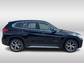 BMW X1 BMW X1 sDrive20i High Executive / Trekhaak / Head-up / Leder / Navigatie / 18'' / Parkeerhulp V+A / Keyless / Sportstoelen / Stoelverwarming / Cruise Control - afbeelding nr 6