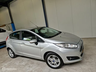 Ford Fiesta Ford Fiesta 1.0 EcoBoost Titanium 100 pk Clima,Navi,Pdc v/a - afbeelding nr 6