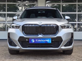 BMW iX1 BMW iX1 XDRIVE30 LAUNCH ED. I M PAKKET I 20 INCH I PANORAMA I HARMAN & KARDON - afbeelding nr 9