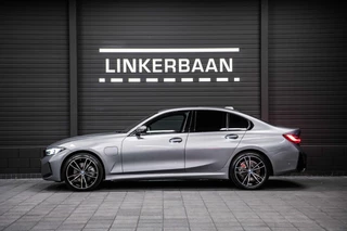 BMW 3 Serie BMW 3-serie 330e Sedan Hybrid | Vol | M Sport | Schuifdak | H&K | Innovation | Head Up | 19 inch | - afbeelding nr 14