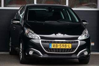 Peugeot 208 Peugeot 208 1.2 PureTech Blue Lease Executive, CarPlay, PDC - afbeelding nr 23