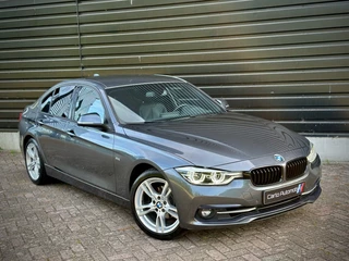 BMW 3 Serie BMW 3 Serie 320i AUT|SPORTLEER|CAMERA|CARPLAY|HiFi - afbeelding nr 39