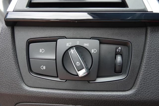 BMW 3 Serie BMW 320i Touring M-sport LEDER LED NAVI 184PK NAP AUTOMAAT - afbeelding nr 22