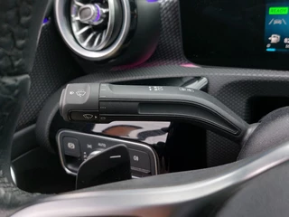 Mercedes-Benz A-Klasse 250e Plug-In Hybrid Luxury Line | Origineel NL | Navi | Apple Carplay+Android Auto | Clima | Cruise | Stoelverwarming | Pdc V+A+Assist+Camera | Privacy Glass | 17''lm - afbeelding nr 19