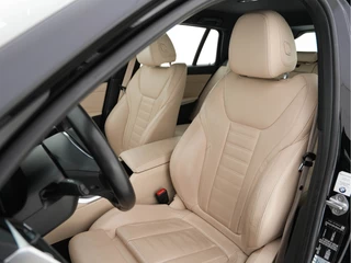 BMW 3 Serie BMW 3 Serie Touring 330i High Executive Edition Sport-Pack Aut. *VERNASCA-FULL-LEATHER | DIGI-COCKPIT | FULL-LED | SPORT-SEATS | HIFI-SOUND | AMBIENT-LIGHT | HEATED-SEATS | DAB | NAVI-FULLMAP | ECC | CARPLAY | PDC | CRUISE | 18