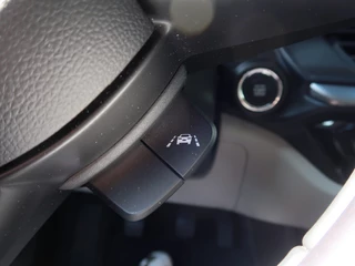Suzuki Swift Suzuki Swift 1.2 Style Smart Hybrid | Navigatie | Cruise-control | Camera - afbeelding nr 21