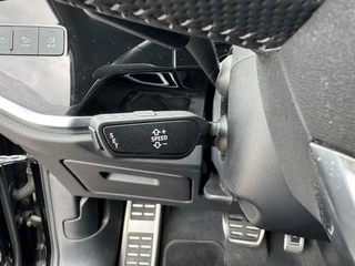 Audi Q3 Audi Q3 35 TFSI 150pk 2 x S Line S-Tronic Dynamic Light LED Keyless Sfeerverlichting CarPlay Leder Stlvw - afbeelding nr 21