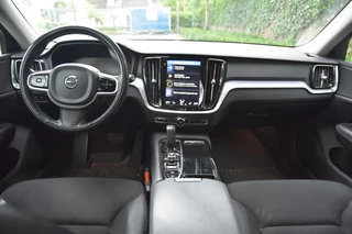 Volvo V60 Volvo V60 2.0 T6 Twin Engine AWD Momentum Pro - afbeelding nr 9