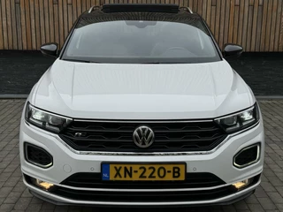 Volkswagen T-Roc Volkswagen T-Roc 1.5 TSI R-line Automaat | Panoramadak | LED | Stoelverwarming | Keyless entry&start | Elektrisch bedienbare achterklep | DAB radio | Apple CarPlay | Parkeersensoren voor en achter | Achteruitrijcamera - afbeelding nr 61