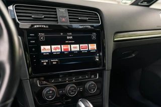 Volkswagen Golf Volkswagen Golf 2.0 TSI 4Motion R Pano Dynaudio Camera Leer - afbeelding nr 39