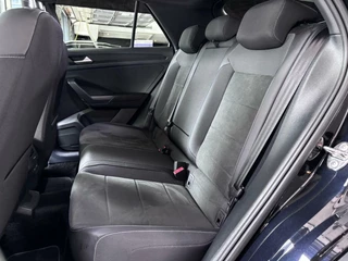 Volkswagen T-Roc Volkswagen T-Roc 1.5 TSI R-Line  Edition Aut*Matrix*Navi* - afbeelding nr 19