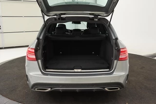 Mercedes-Benz C-Klasse Mercedes-Benz C-klasse 180 AMG | Panoramadak | Leder | Head-Up |  Full LED | Navigatie | Park Assist | Cruise control | Climate control | Bluetooth - afbeelding nr 24