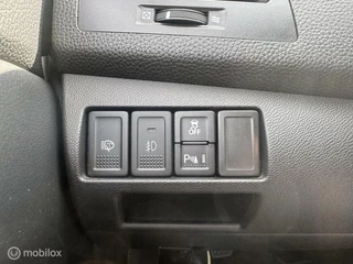 Suzuki Kizashi Suzuki Kizashi 2.4 Sport / Navigatie / Panoramadak / Luxe - afbeelding nr 34